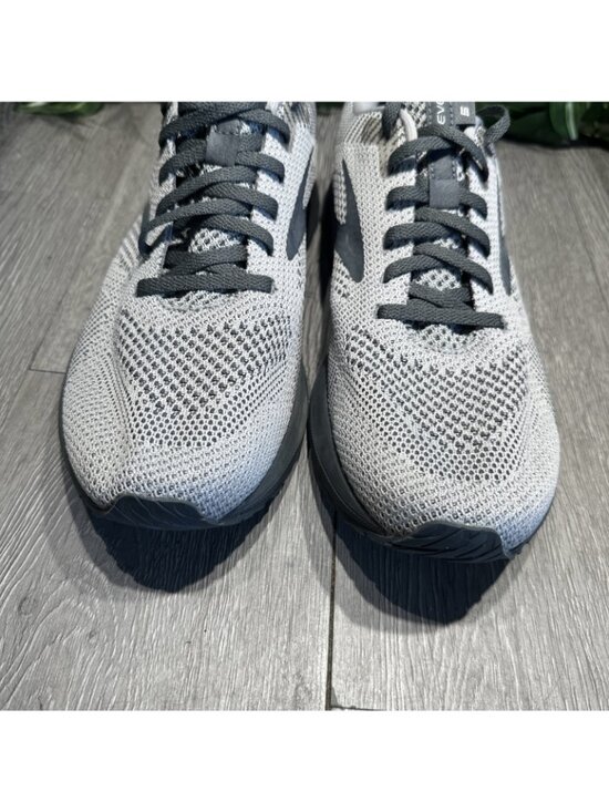 Brooks Revel 5 Gray Ebony Running Shoe Men SAMPLE Size 9 main image 8
